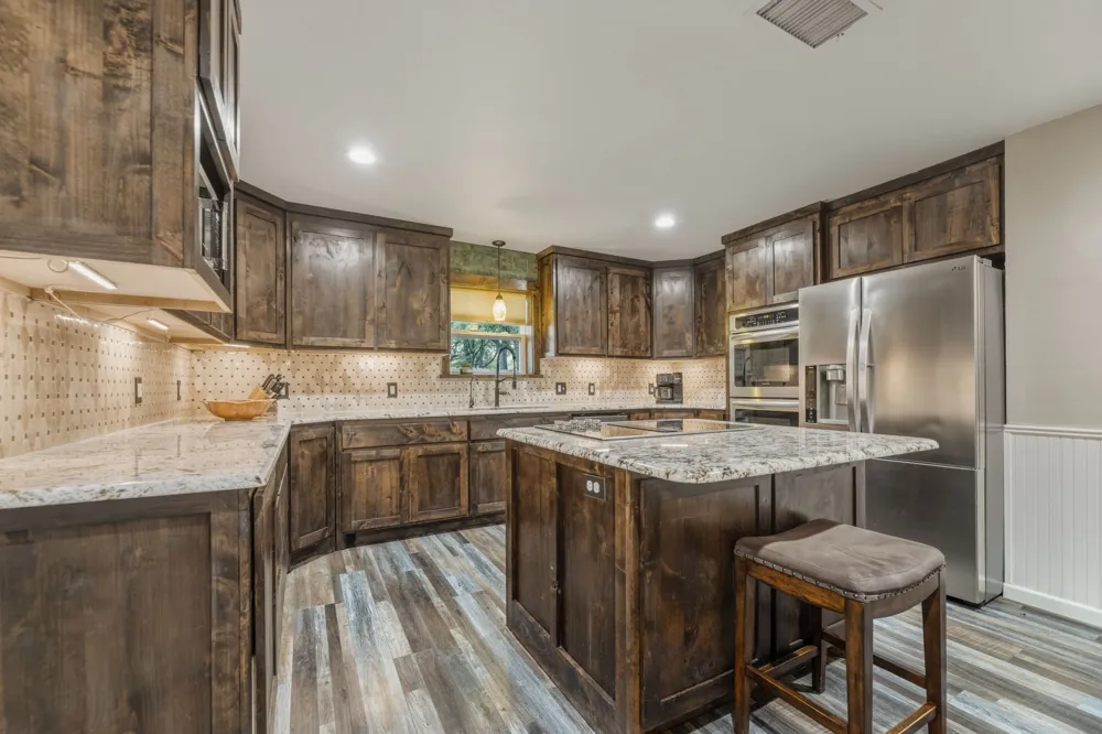 801 County Road 529 Eastland, TX 76448