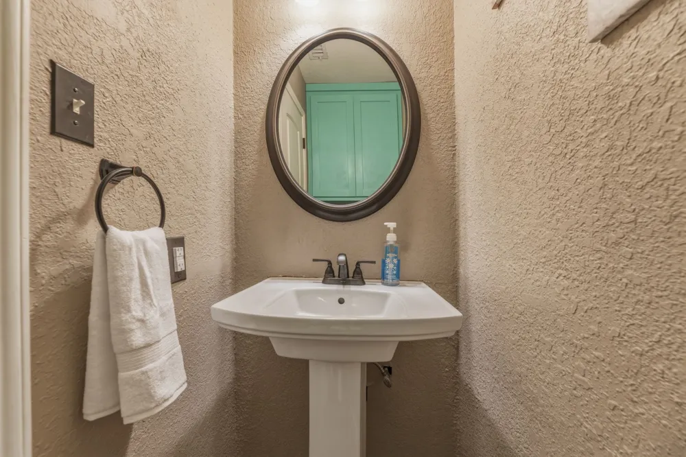 801 County Road 529 Eastland, TX 76448