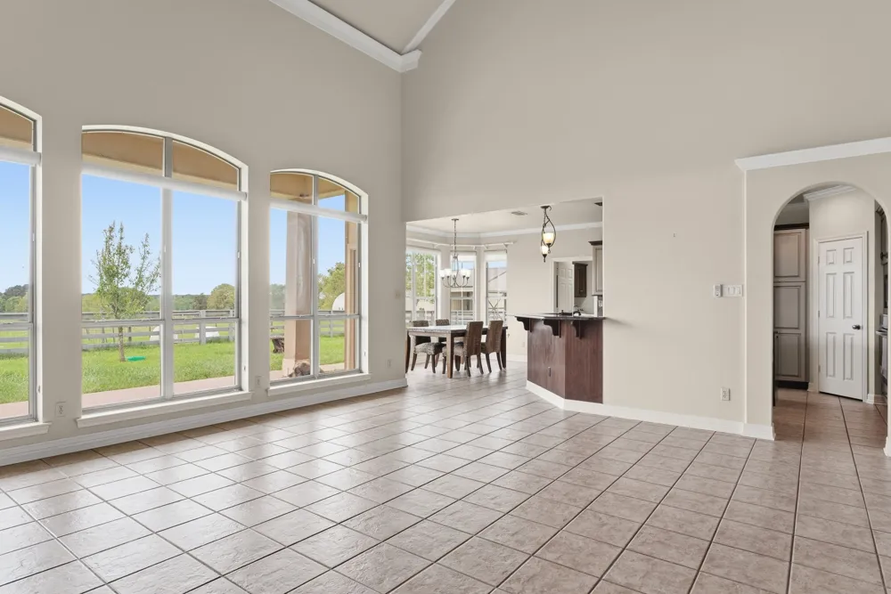 219 W Twin Creeks Trail Troup, TX 75789