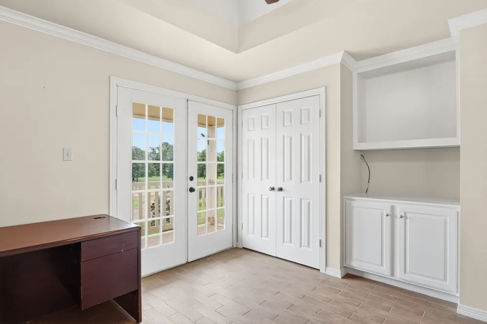 219 W Twin Creeks Trail Troup, TX 75789