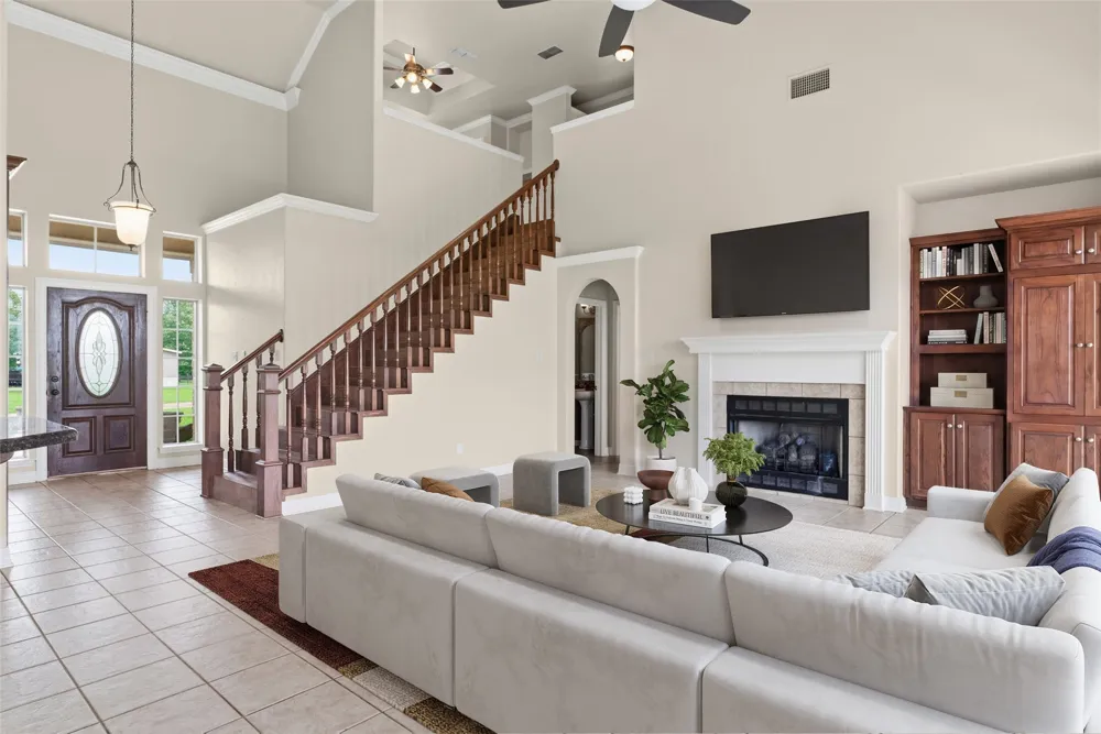 219 W Twin Creeks Trail Troup, TX 75789
