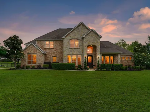 407 W Aurora Vista Trail