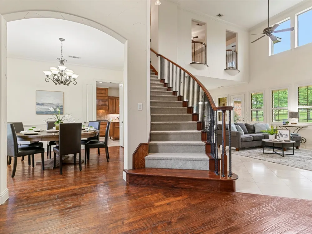 407 W Aurora Vista Trail Aurora, TX 76078