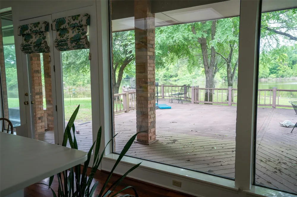 1895 County Road 3601 Edgewood, TX 75117