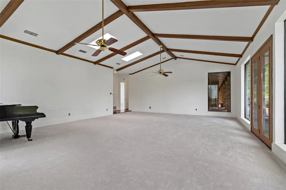 1895 County Road 3601 Edgewood, TX 75117