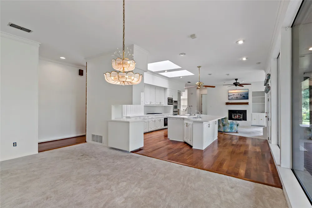 1895 County Road 3601 Edgewood, TX 75117