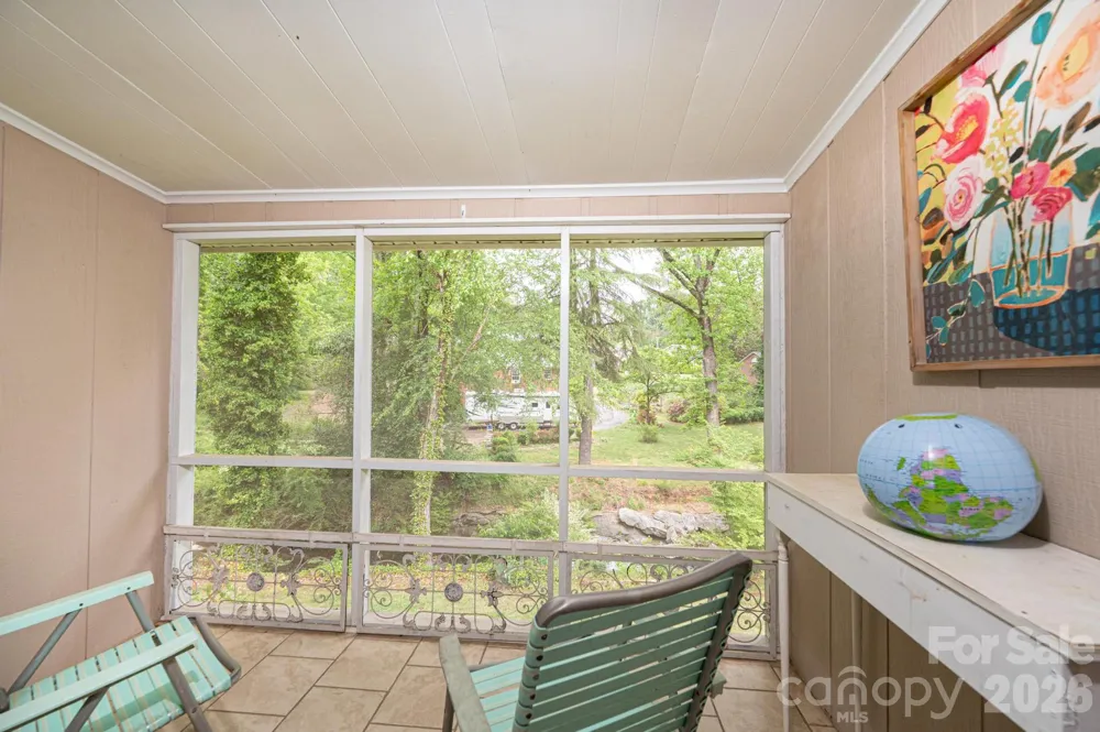 826 6th Street NW #4 Hickory, NC 28601