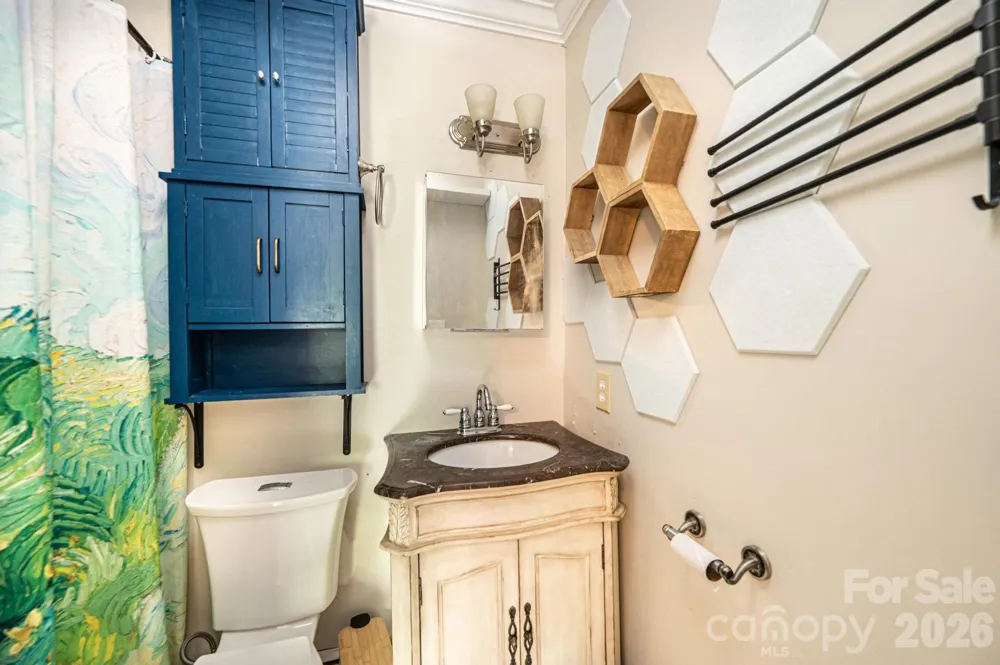 826 6th Street NW #4 Hickory, NC 28601