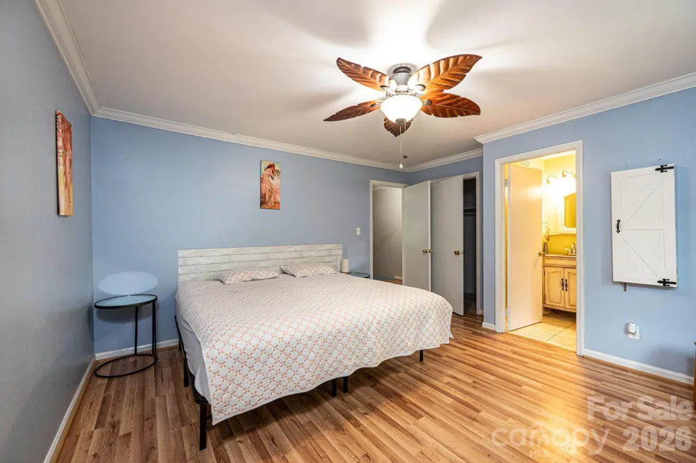 826 6th Street NW #4 Hickory, NC 28601