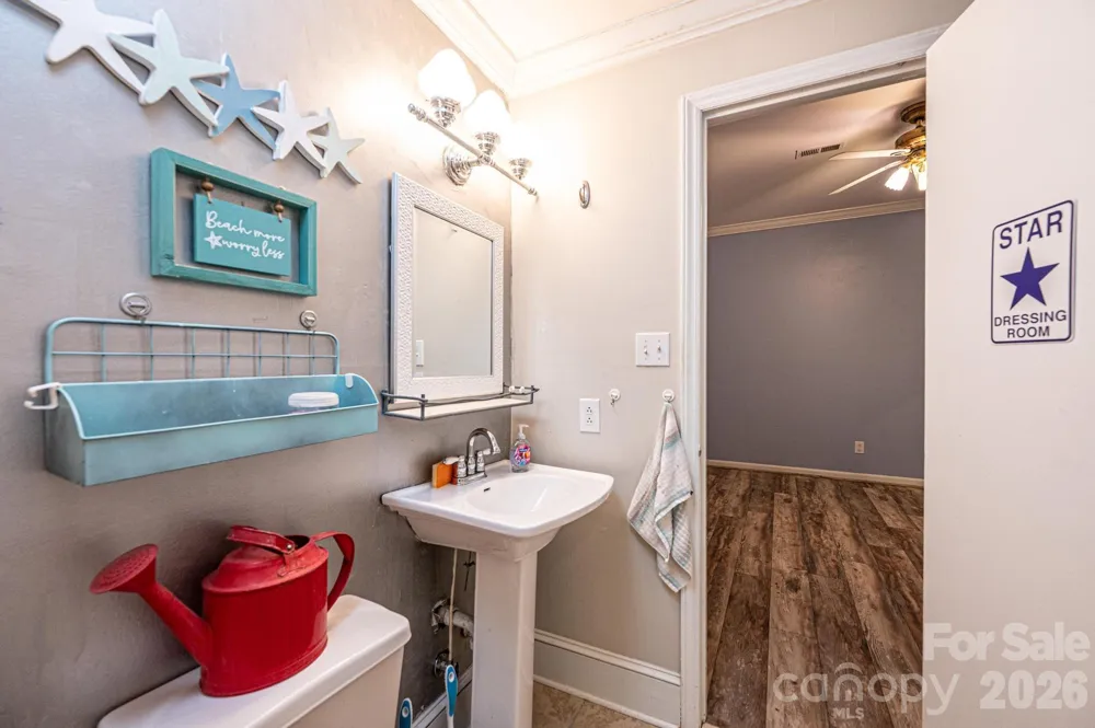 826 6th Street NW #4 Hickory, NC 28601