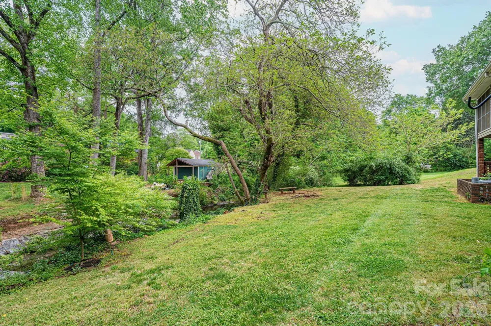 826 6th Street NW #4 Hickory, NC 28601