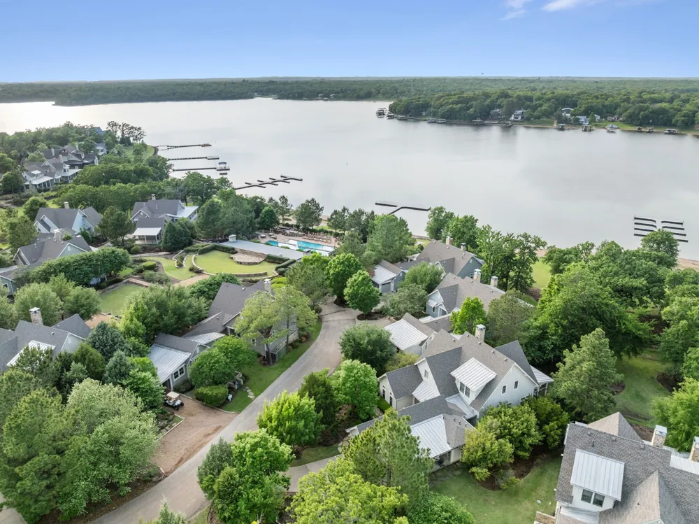 4522 E Cove Court Malakoff, TX 75148