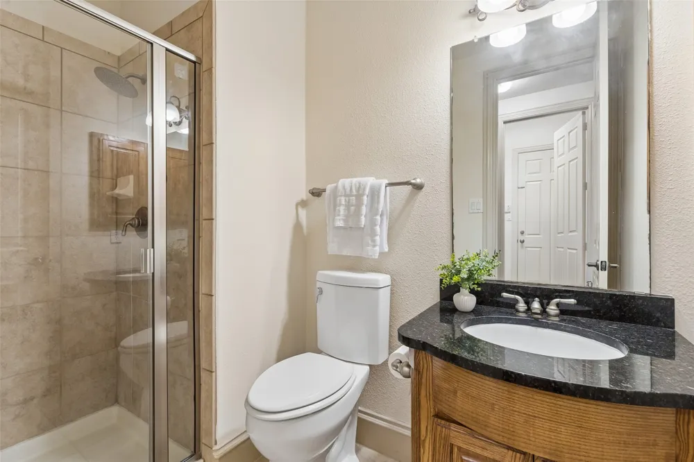 631 Lakeridge Drive Fairview, TX 75069