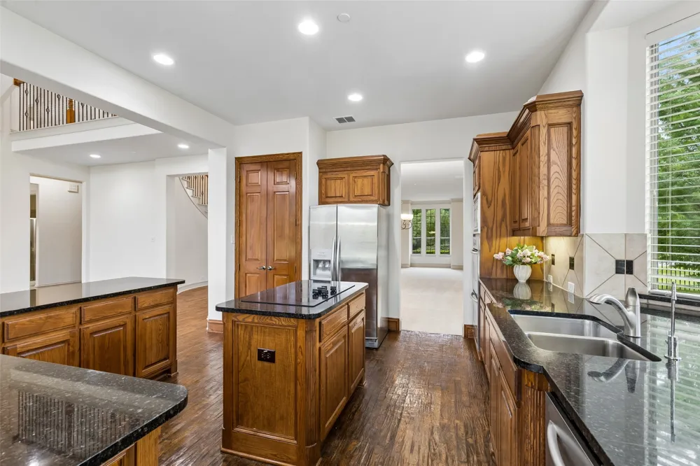 631 Lakeridge Drive Fairview, TX 75069