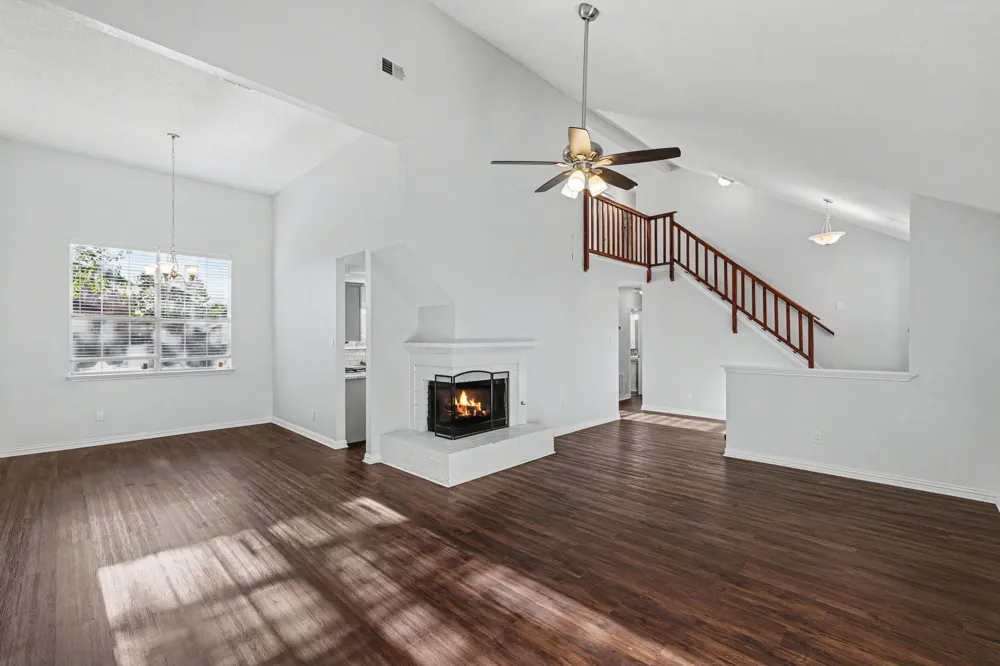 2080 Briarcliff Road Lewisville, TX 75067