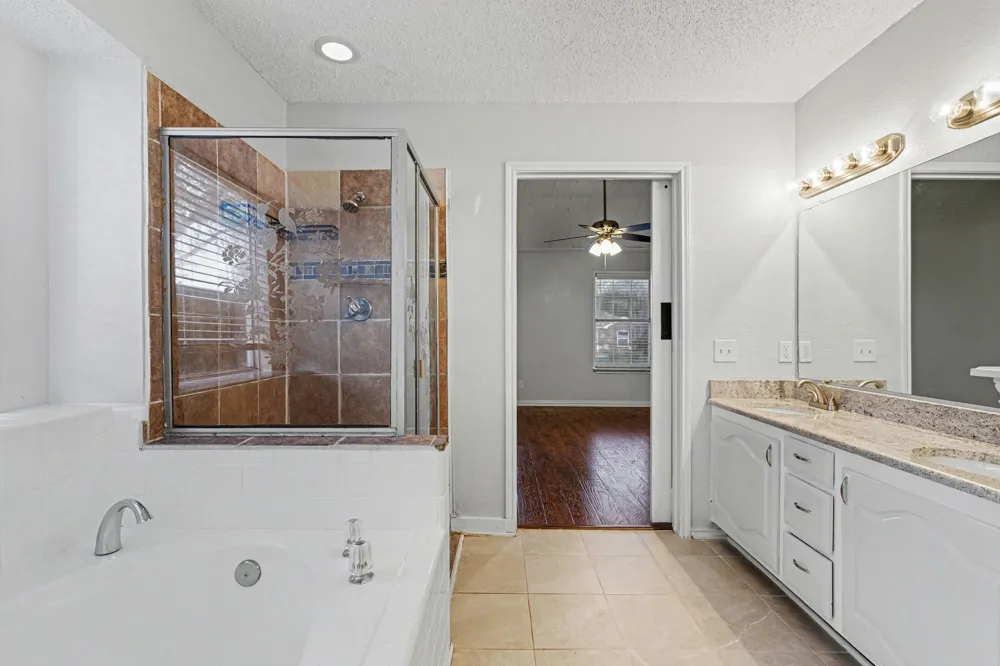 2080 Briarcliff Road Lewisville, TX 75067