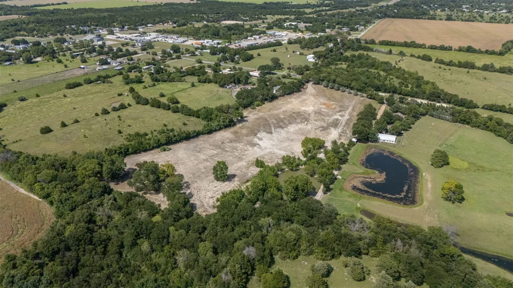 1065 Bluff Springs Road Ferris, TX 75125