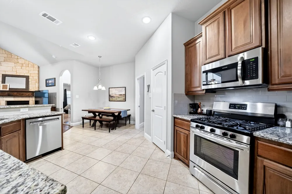 1748 Amalfi Drive McLendon Chisholm, TX 75032