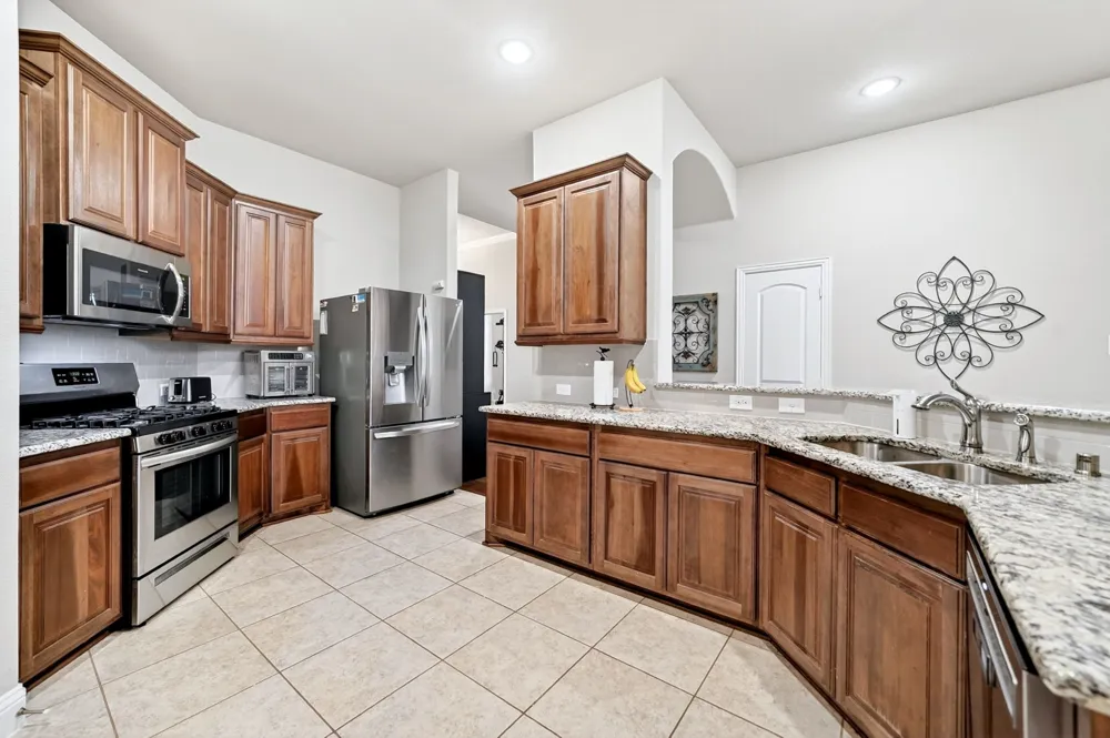 1748 Amalfi Drive McLendon Chisholm, TX 75032