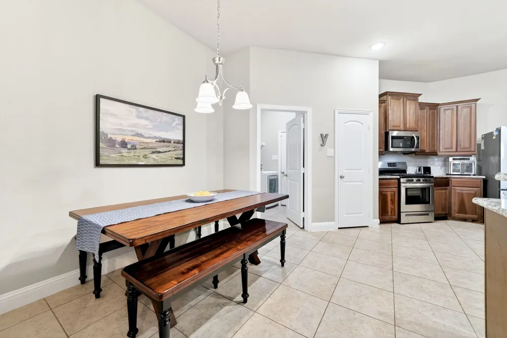 1748 Amalfi Drive McLendon Chisholm, TX 75032