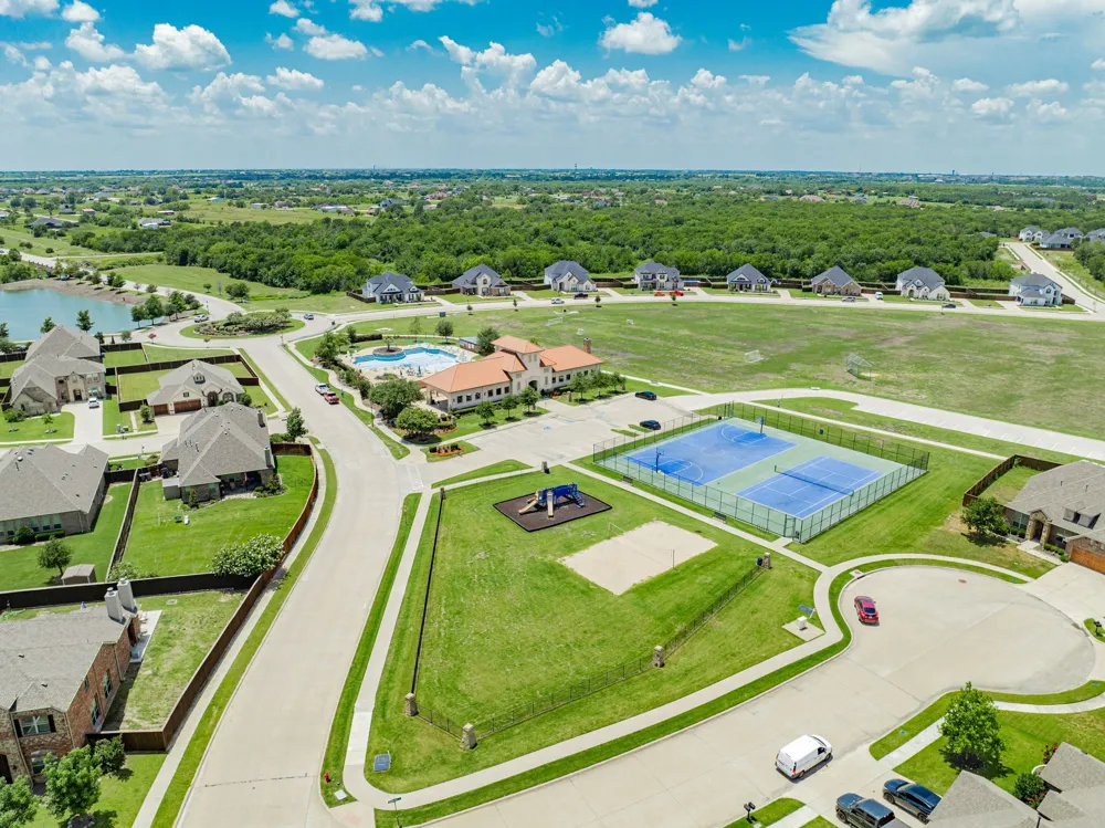 1748 Amalfi Drive McLendon Chisholm, TX 75032
