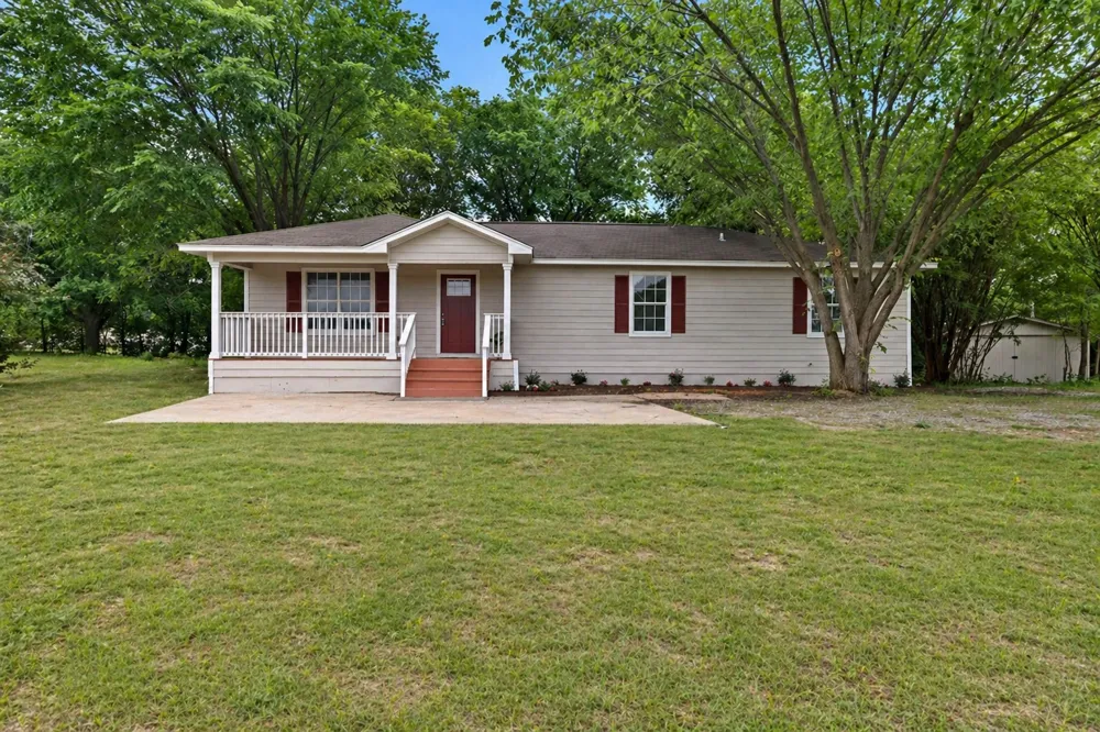268 Tweedy Bird Lane Whitewright, TX 75491