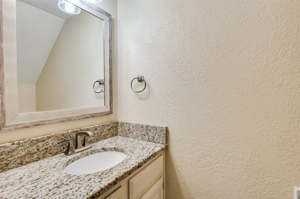 7640 W Greenway Boulevard #5K Dallas, TX 75209