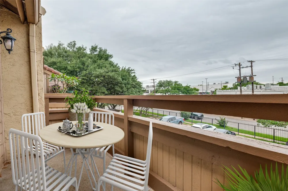 7640 W Greenway Boulevard #5K Dallas, TX 75209