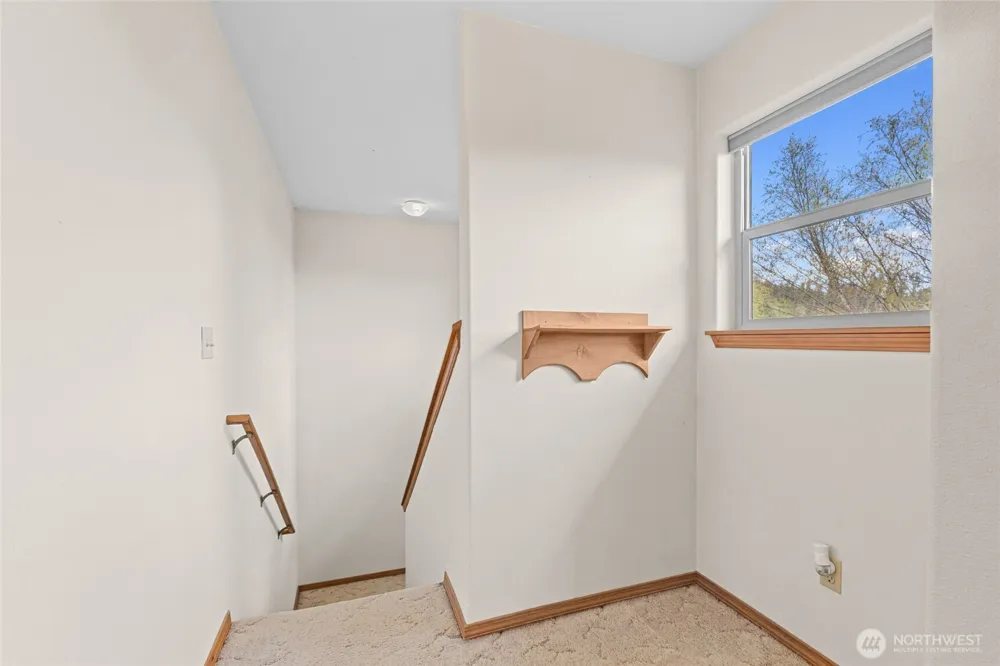 11 Echo Cove Road Kettle Falls, WA 99141