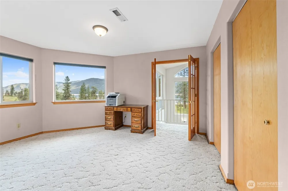 11 Echo Cove Road Kettle Falls, WA 99141