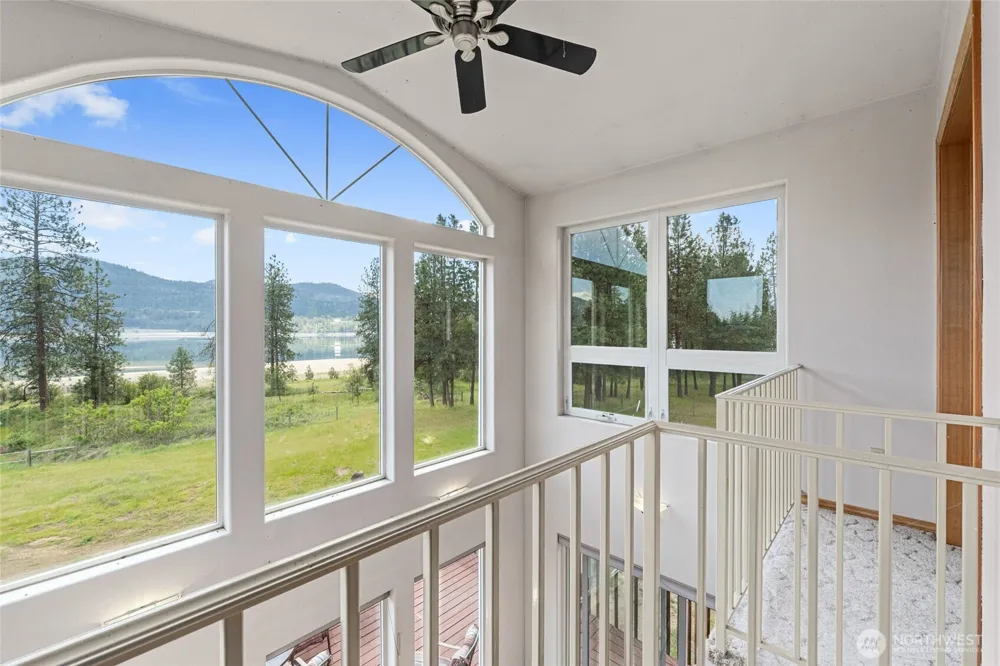 11 Echo Cove Road Kettle Falls, WA 99141