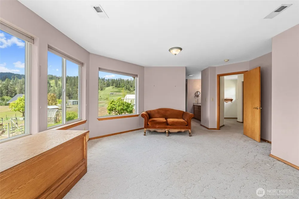 11 Echo Cove Road Kettle Falls, WA 99141