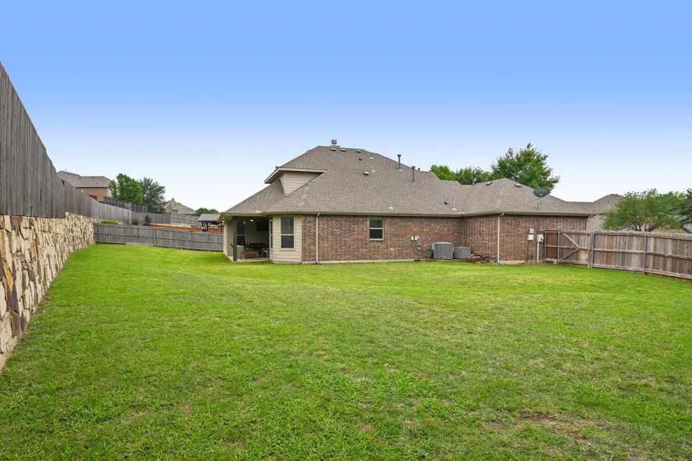 4018 Enclave Lane Rowlett, TX 75089