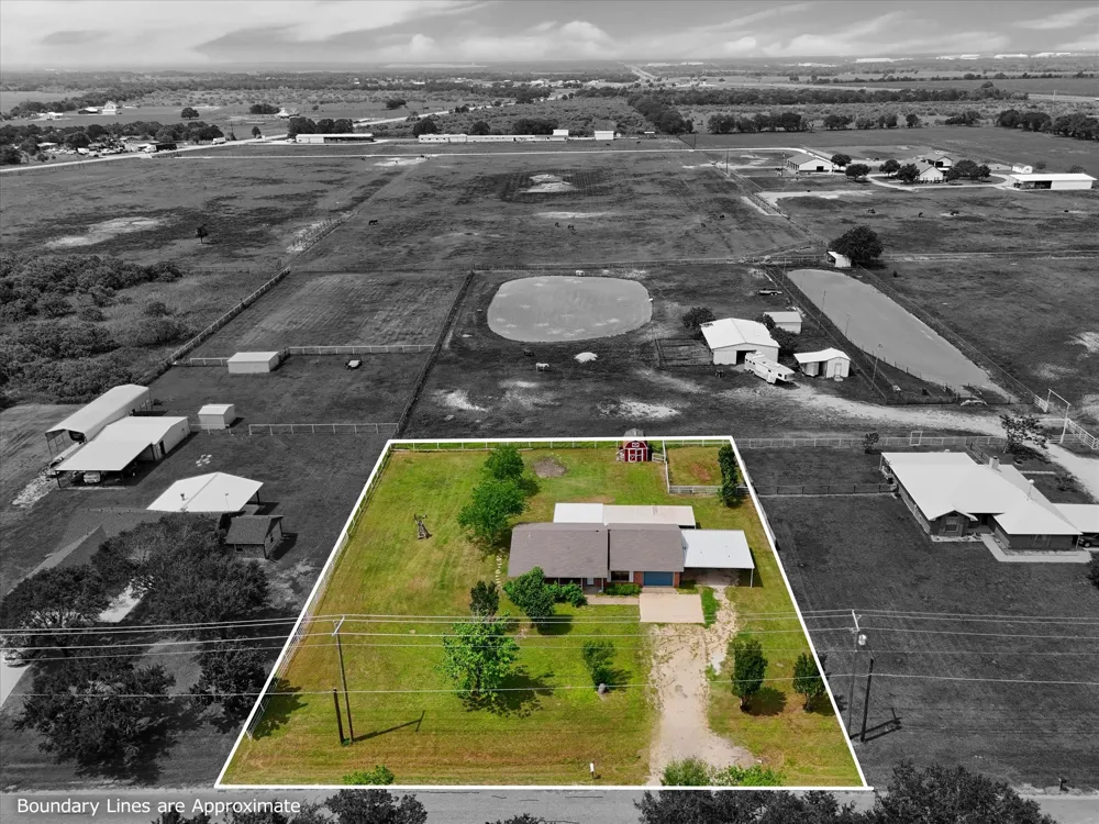 339 S Pleasant Hill Road Axtell, TX 76624