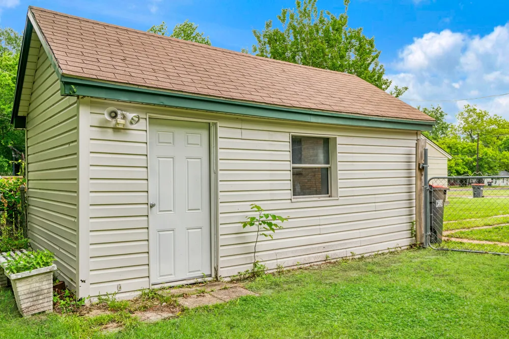 2335 Simpson Street Paris, TX 75460