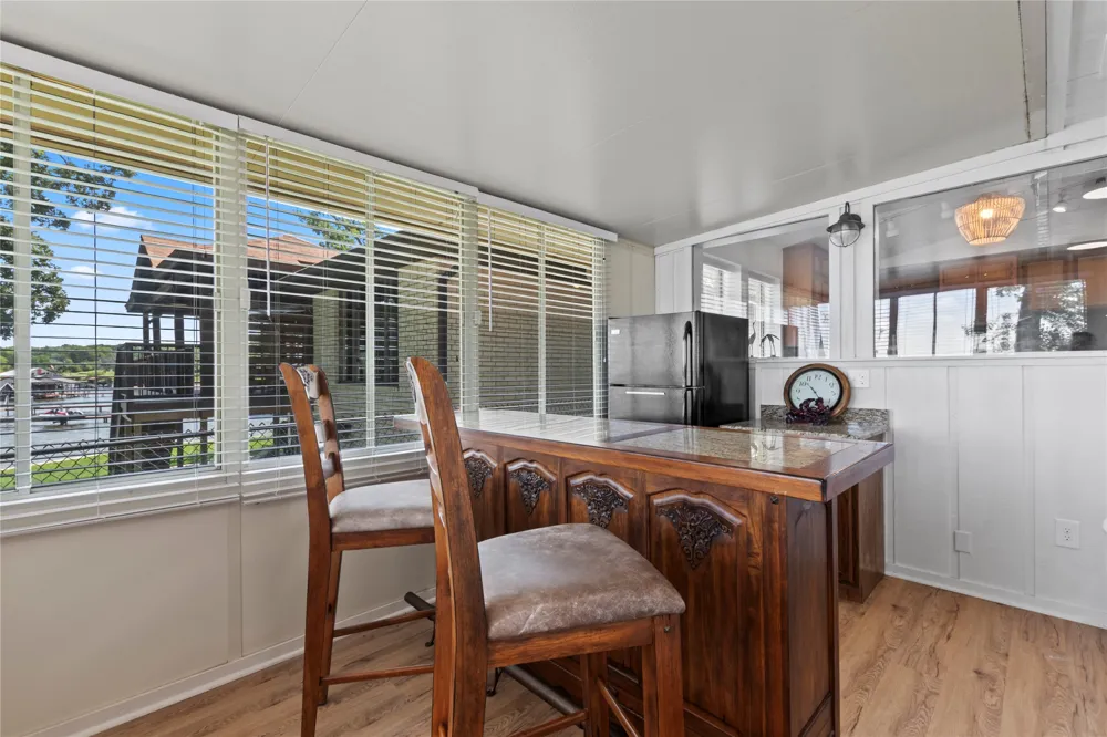 203 Oak Acres Drive Malakoff, TX 75148