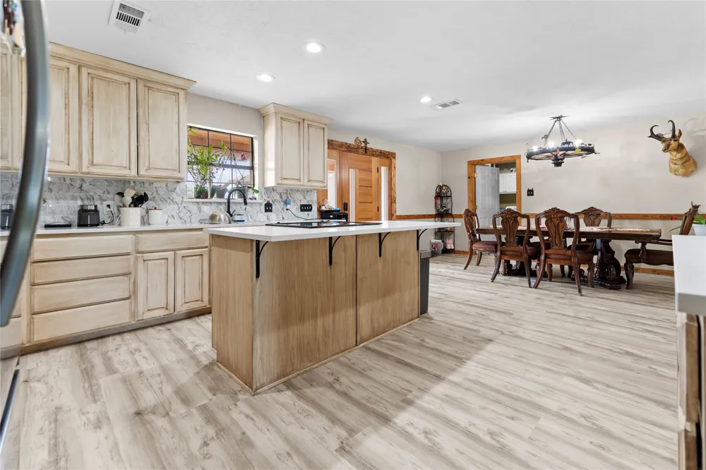 163 County Road 3106 Campbell, TX 75422
