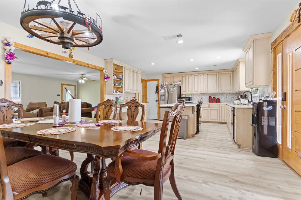 163 County Road 3106 Campbell, TX 75422