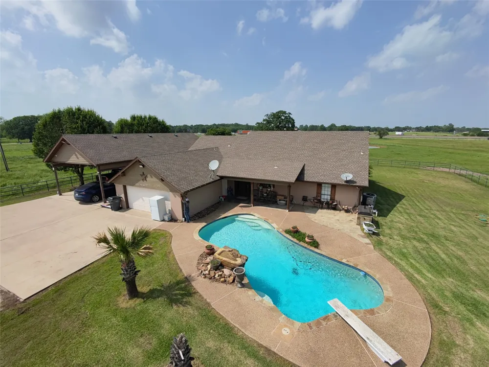 163 County Road 3106 Campbell, TX 75422