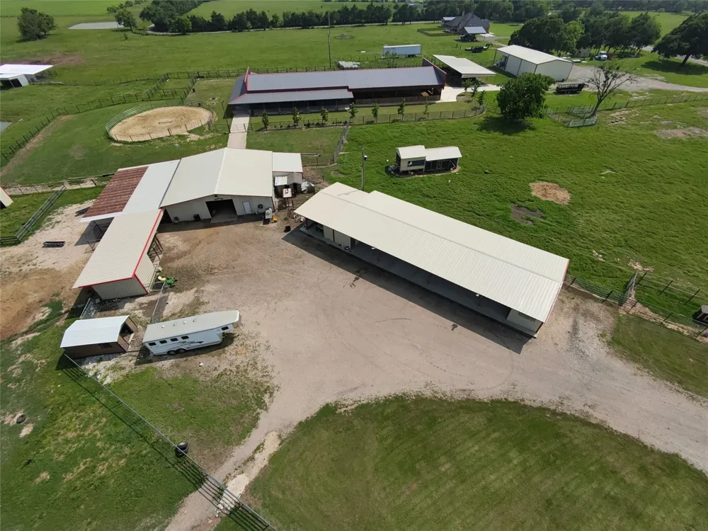 163 County Road 3106 Campbell, TX 75422