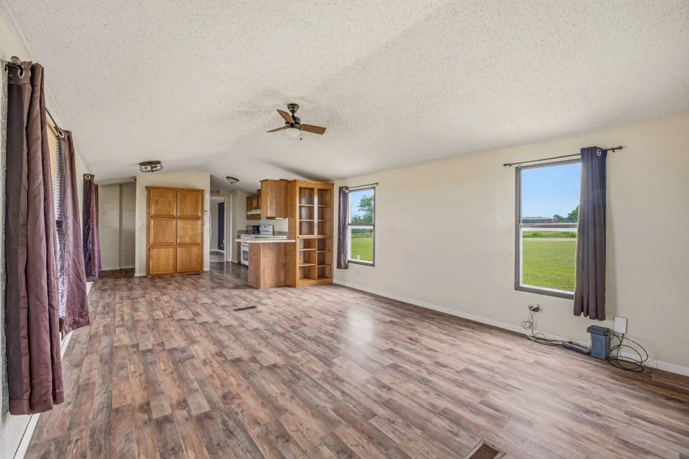 925 County Road 376 Dublin, TX 76446