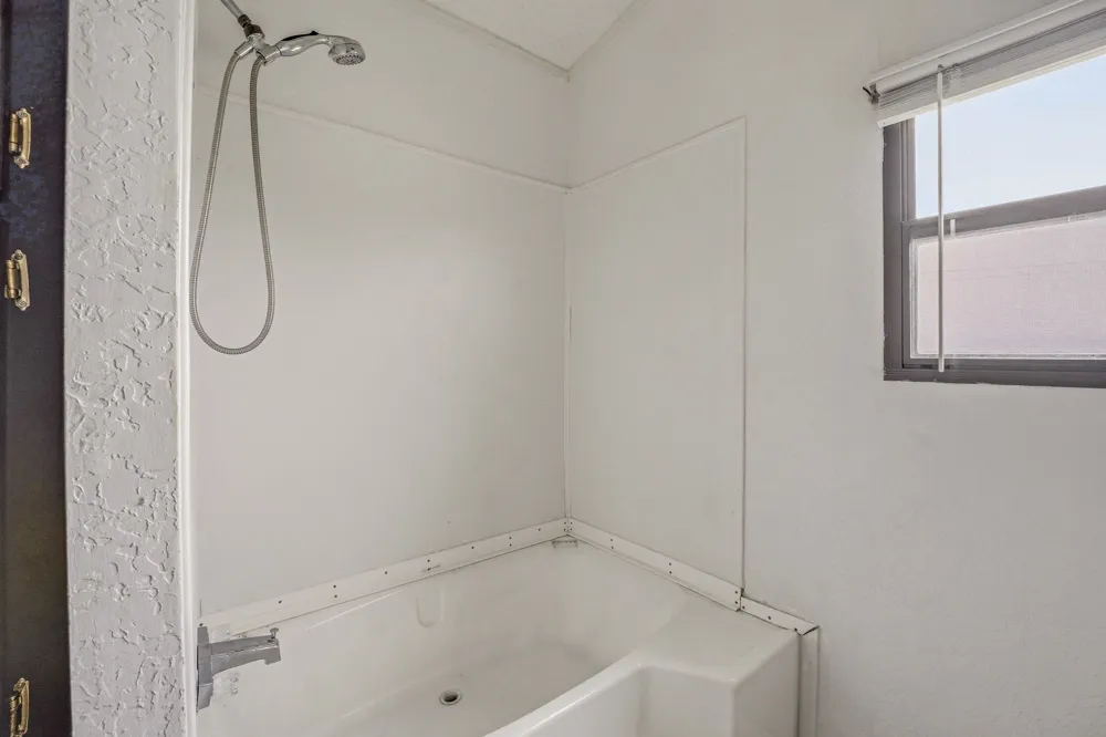 925 County Road 376 Dublin, TX 76446