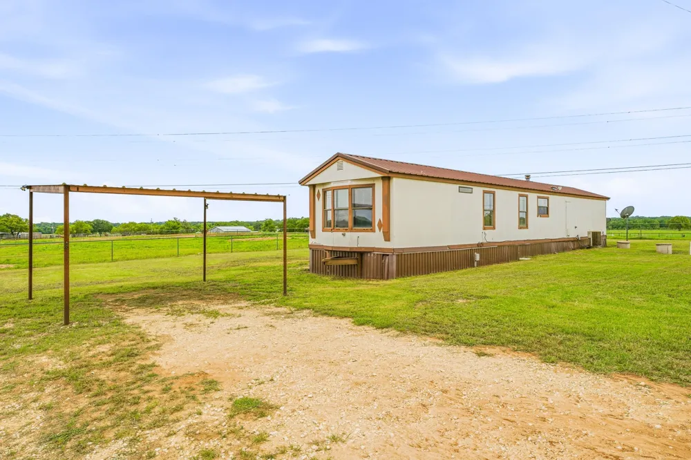 925 County Road 376 Dublin, TX 76446