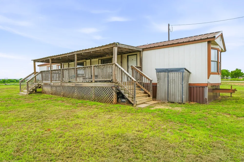 925 County Road 376 Dublin, TX 76446