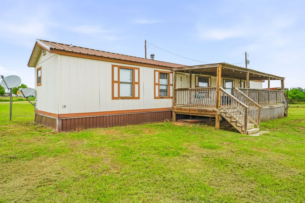925 County Road 376 Dublin, TX 76446