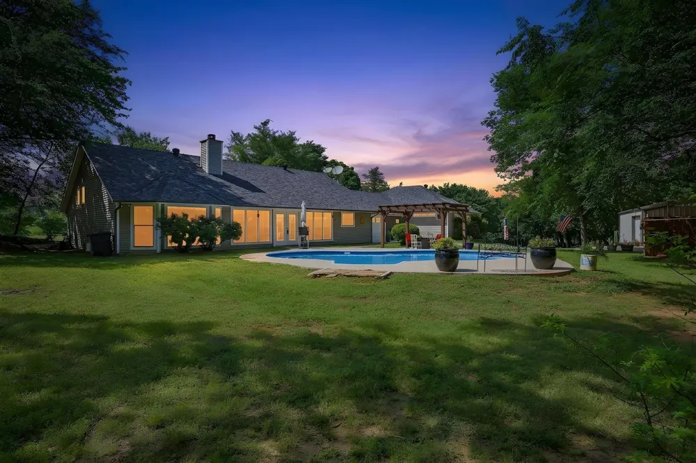 232 Magnus Road Denison, TX 75021