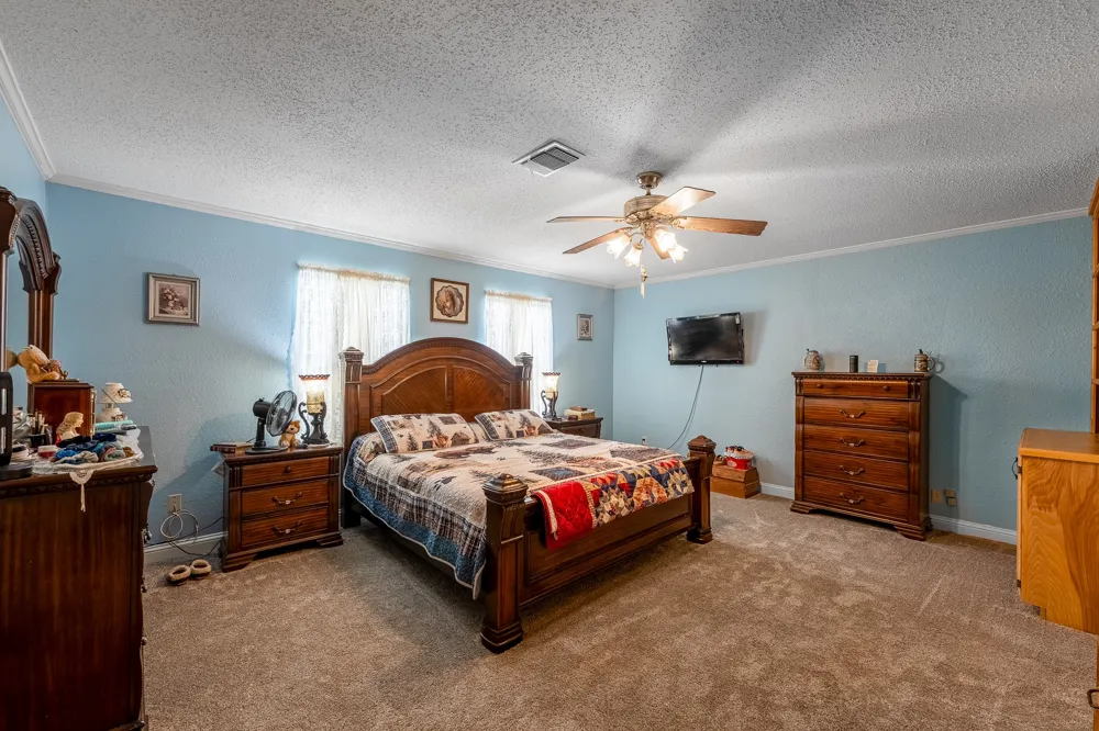 1360 W US Hwy 84 Highway Mullin, TX 76864