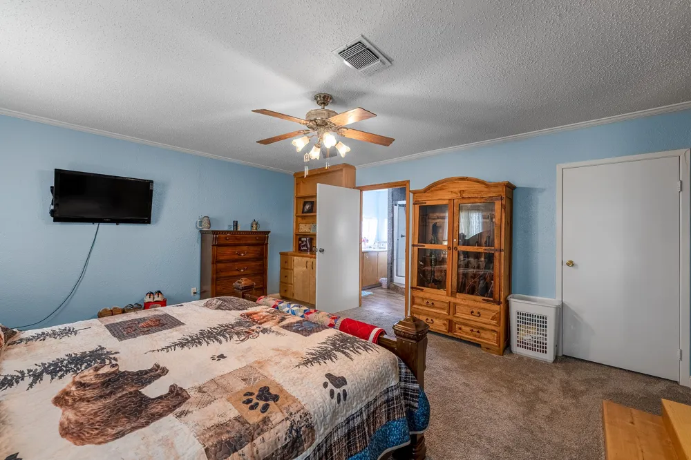 1360 W US Hwy 84 Highway Mullin, TX 76864