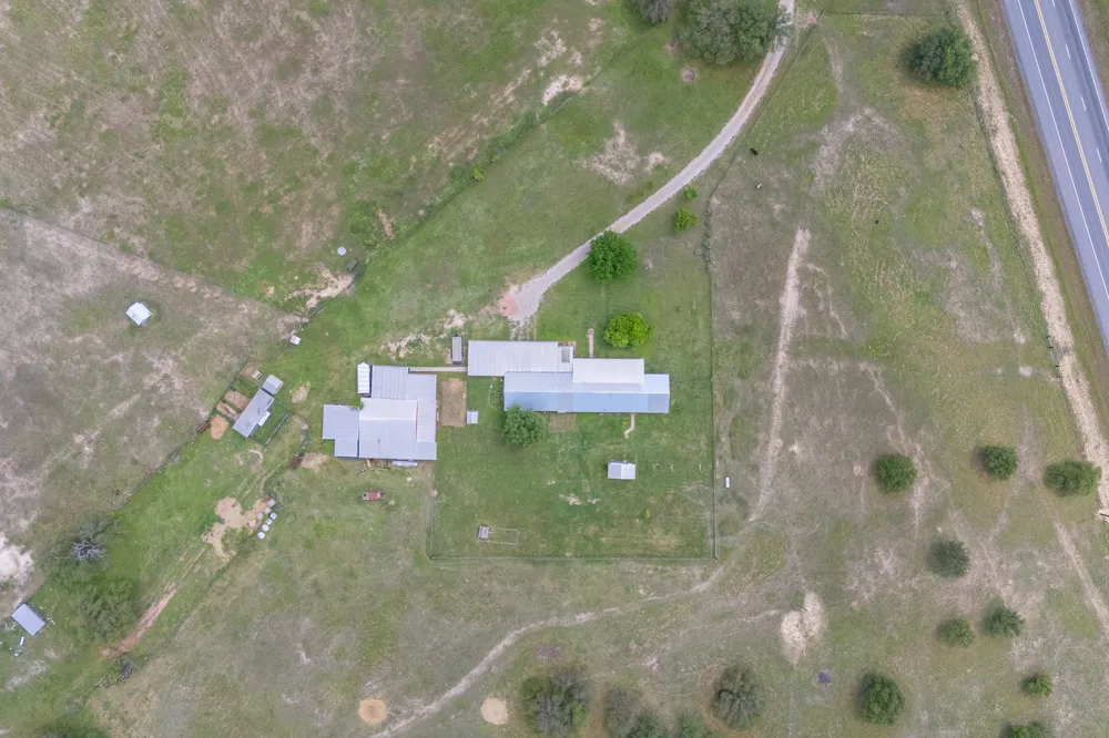 1360 W US Hwy 84 Highway Mullin, TX 76864