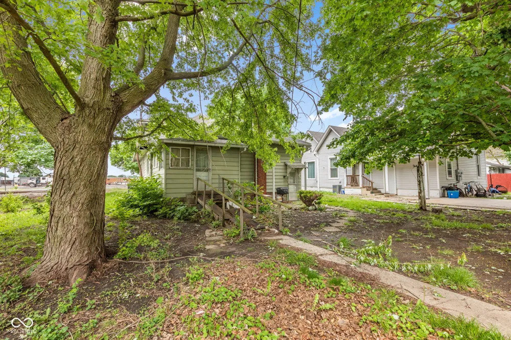 611 Main Street Tipton, IN 46072